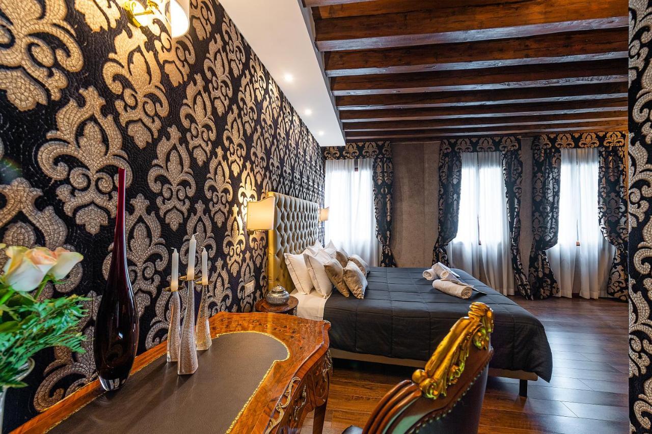 Domus Superior Hotel Venice Exterior photo