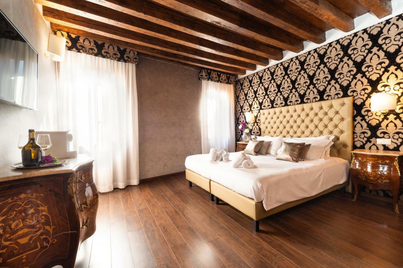 Domus Superior Hotel Venice Exterior photo